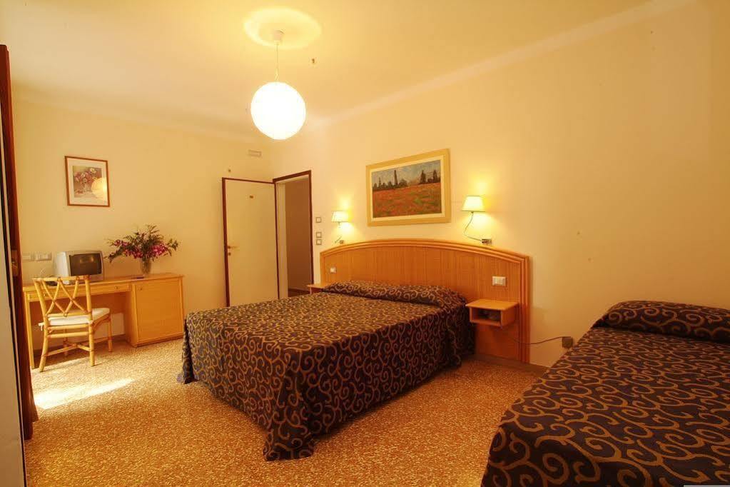 Hotel Horizonte Bibione Eksteriør bilde